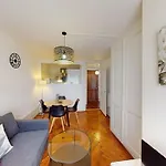 1-Bedroom Apartment - Eaux-Vives Geneve Ja9-3
